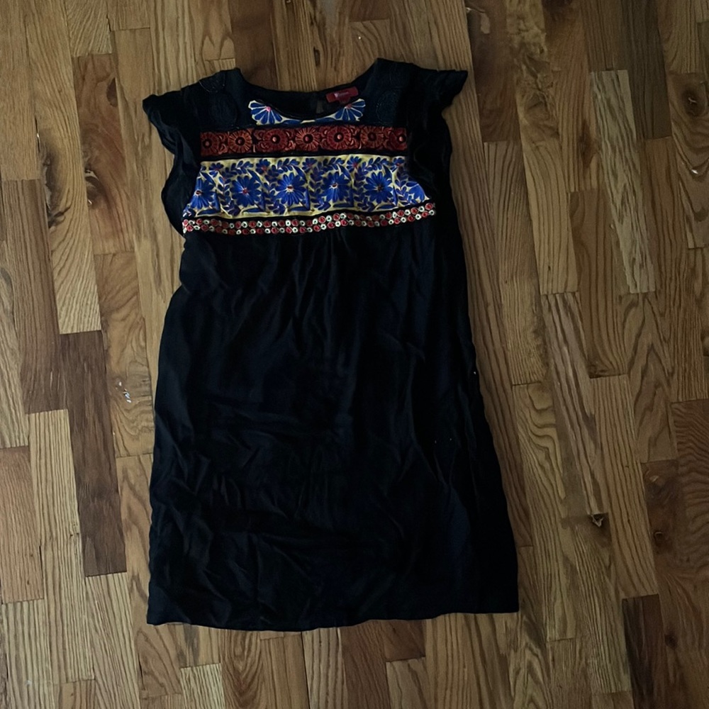 Color is Black with some design